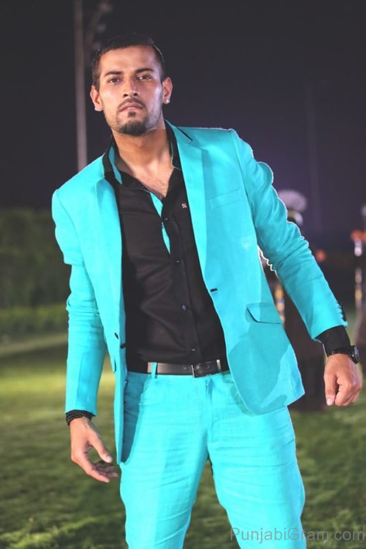 Garry Sandhu Looking Marvellous