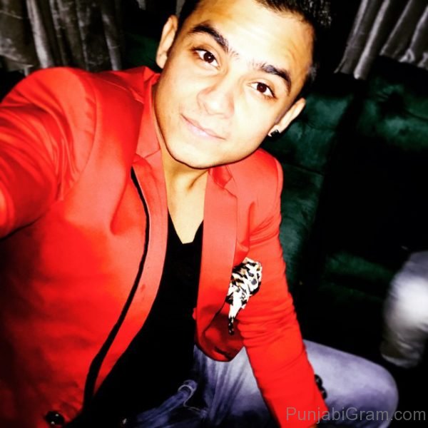 Pic Of Elegant Millind Gaba