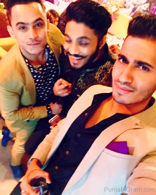 Pic Of Good looking Millind