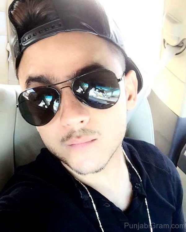 Pic Of Punjabi Actor Millind Gaba 1