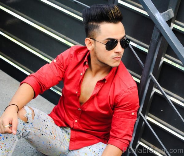 Picture Of Millind Looking Fashionable