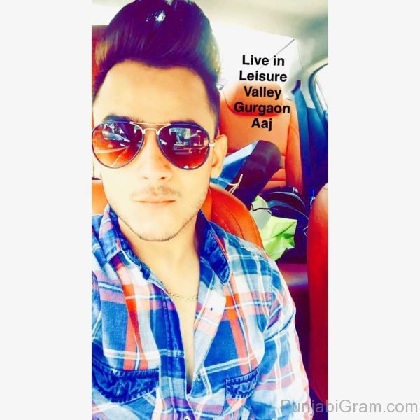 Picture Of Punjabi Singer Millind